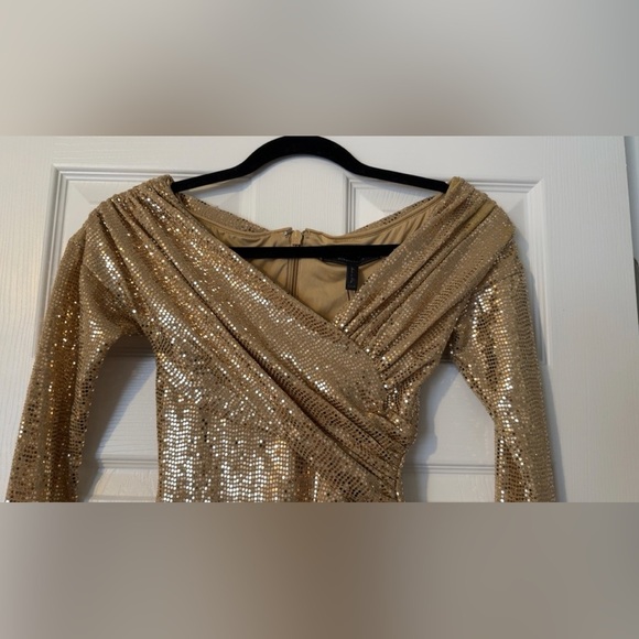 BCBGMaxAzria Gold Metallic Off-the-Shoulder Cocktail Dress - Picture 12 of 14